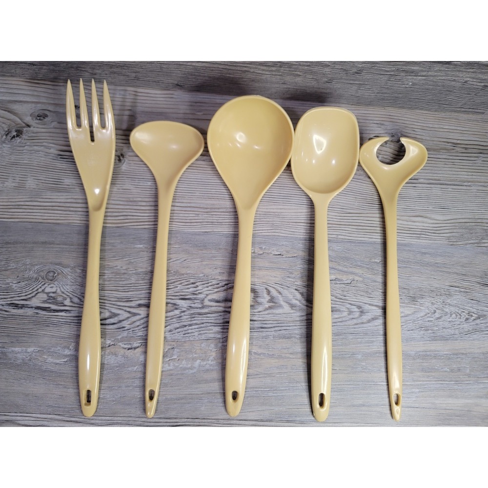Vintage Tupperware serving utensils set of 5. Great shape harvest gold plastic